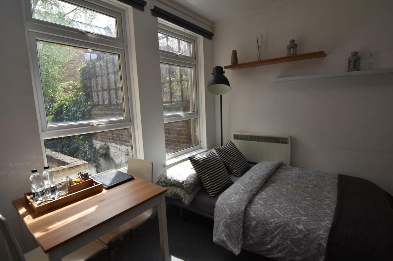 Cozy In Camden Town London