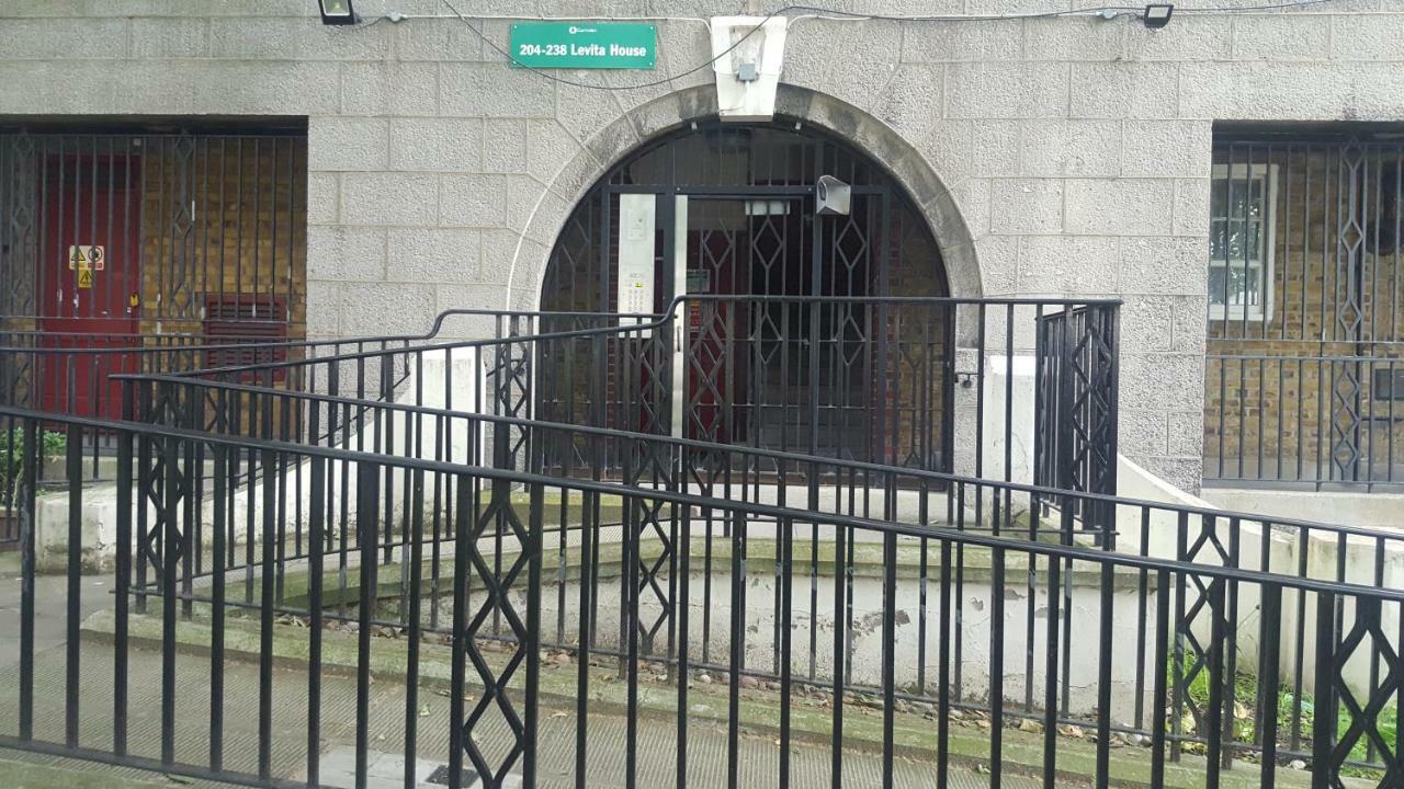 227 Lavita House London