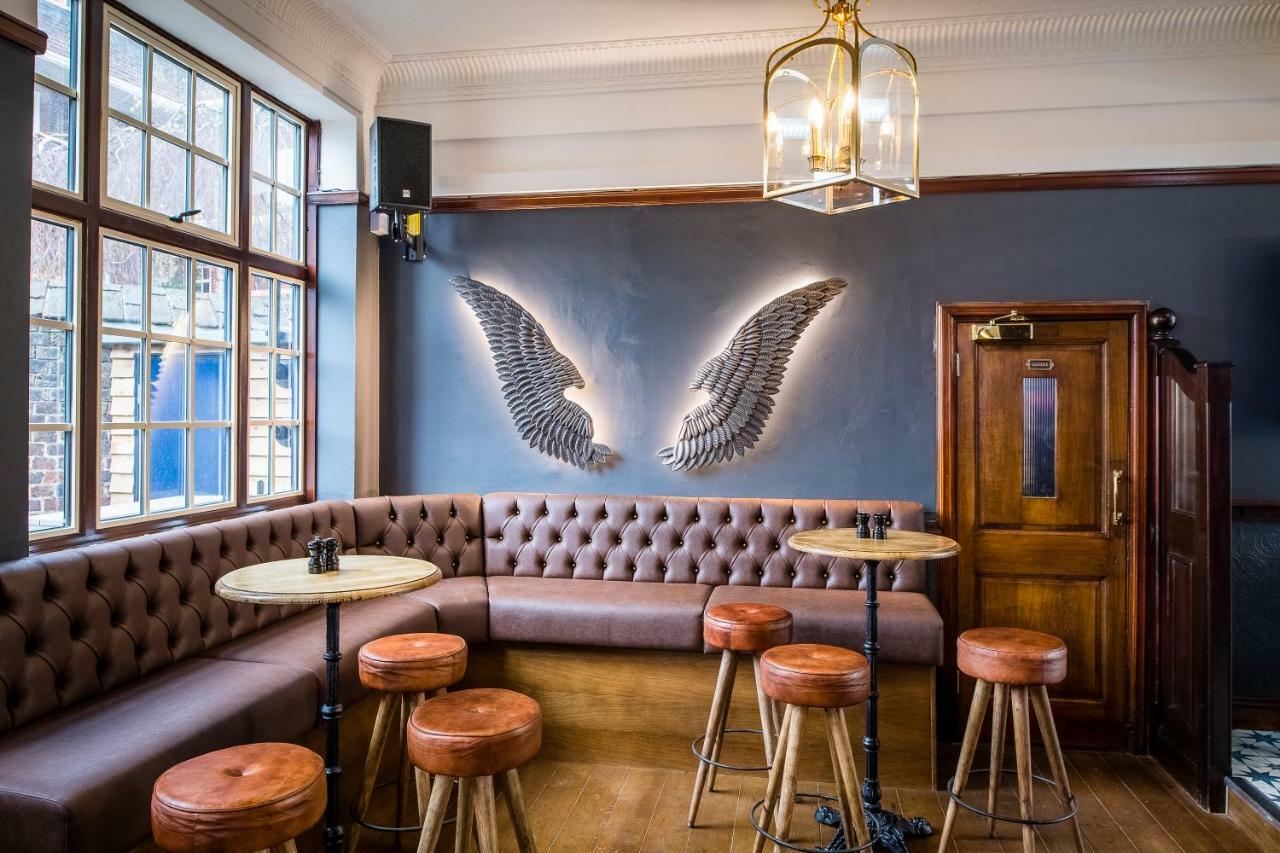 Hotel Three Falcons London