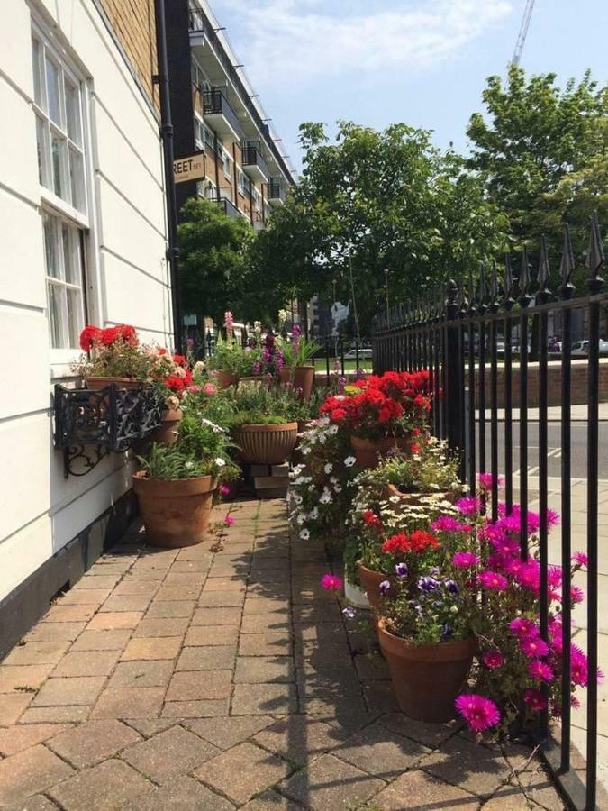 Lovely 2 Bedroom Family Near Tower Bridge Vakantiehuis *