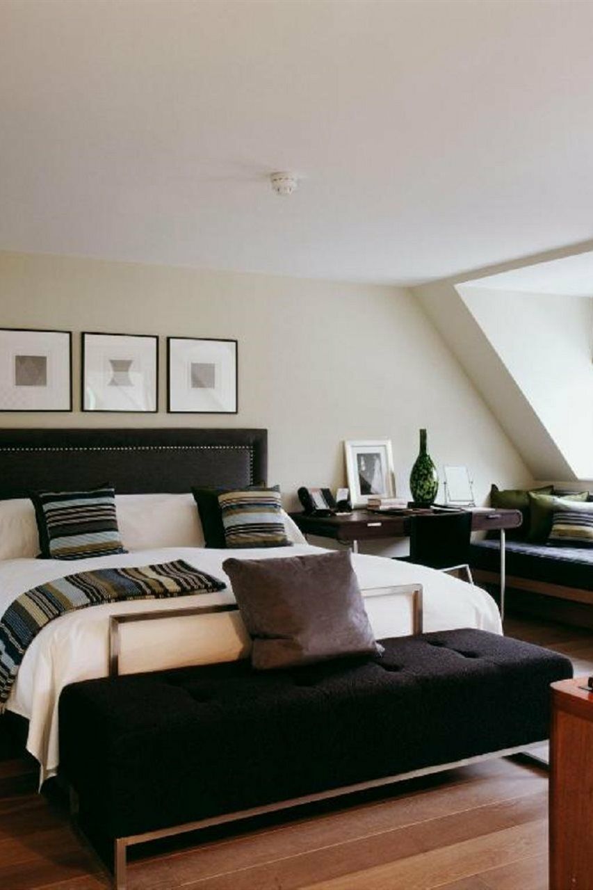 Brown's Hotel, A Rocco Londres