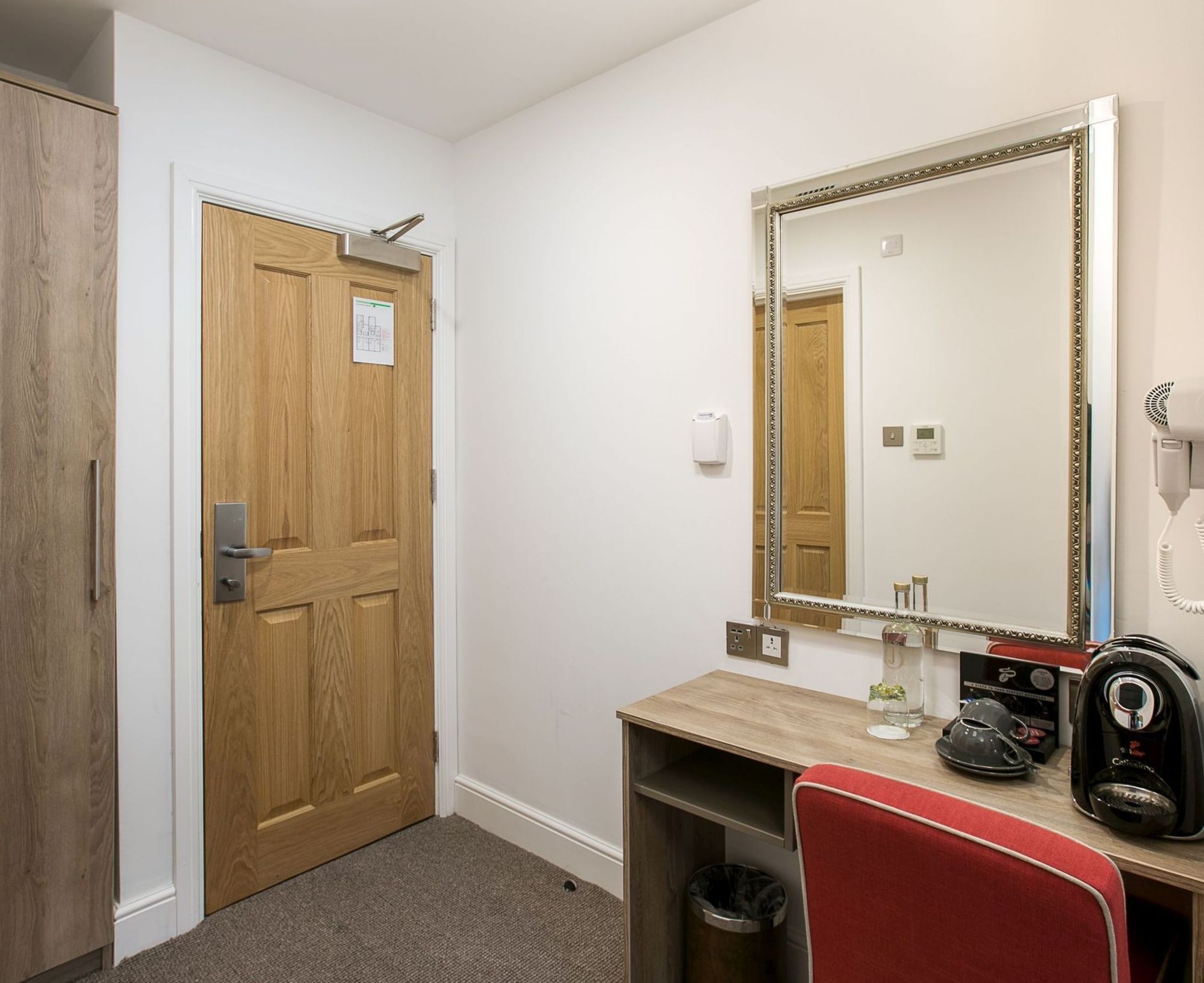 Hotel Kings London