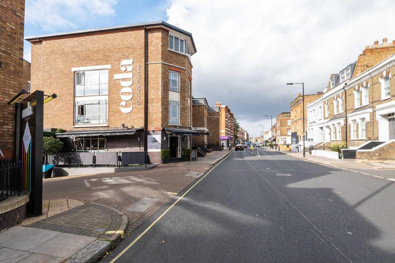 Stylish Fulham Flat With Patio London