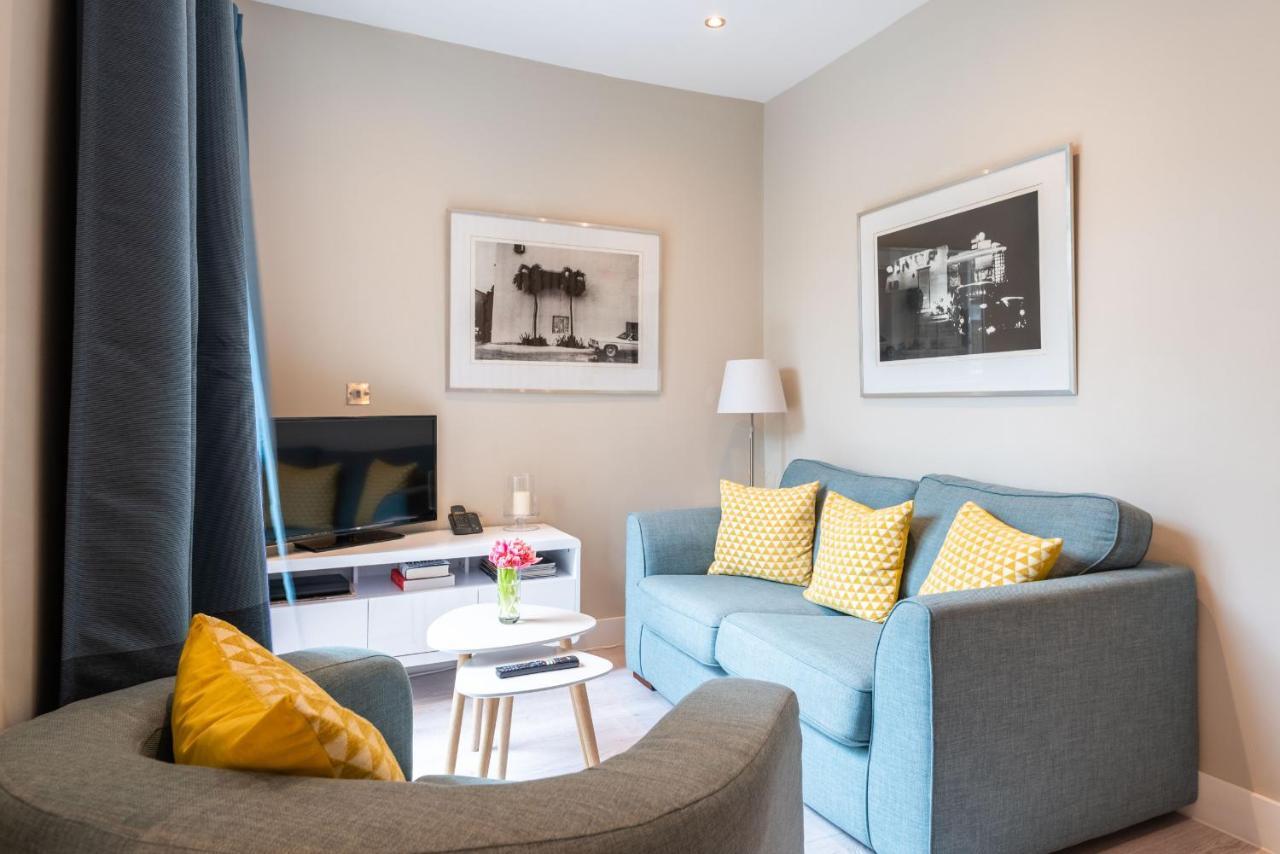 Stylish Fulham Flat With Patio London