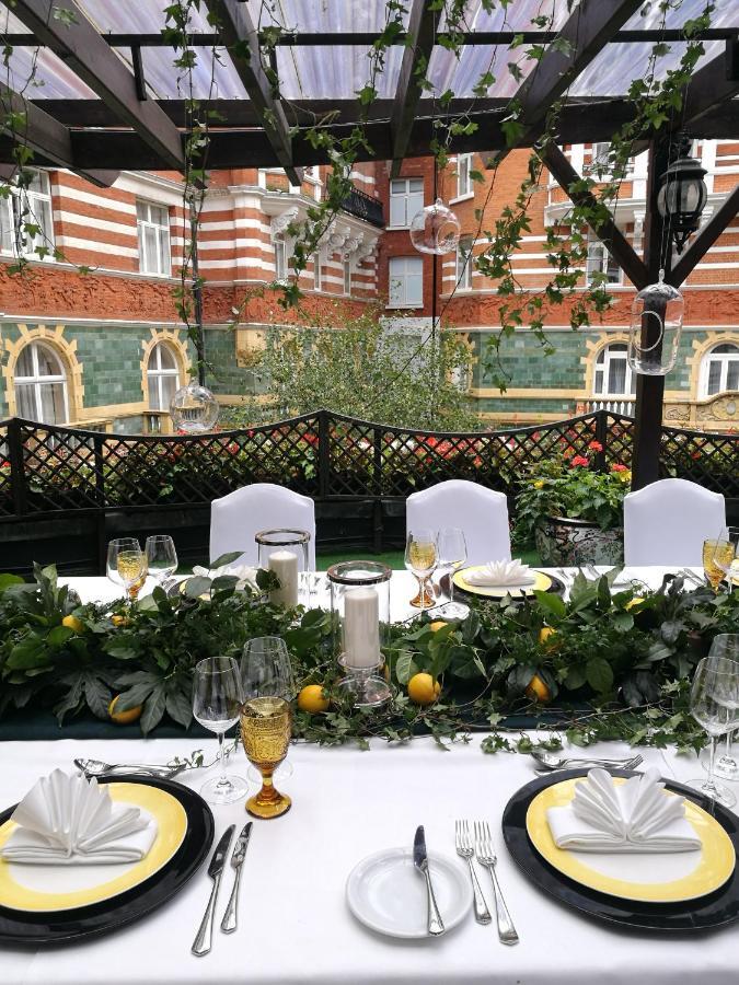 St. James' Court, A Taj Hotel, Londres
