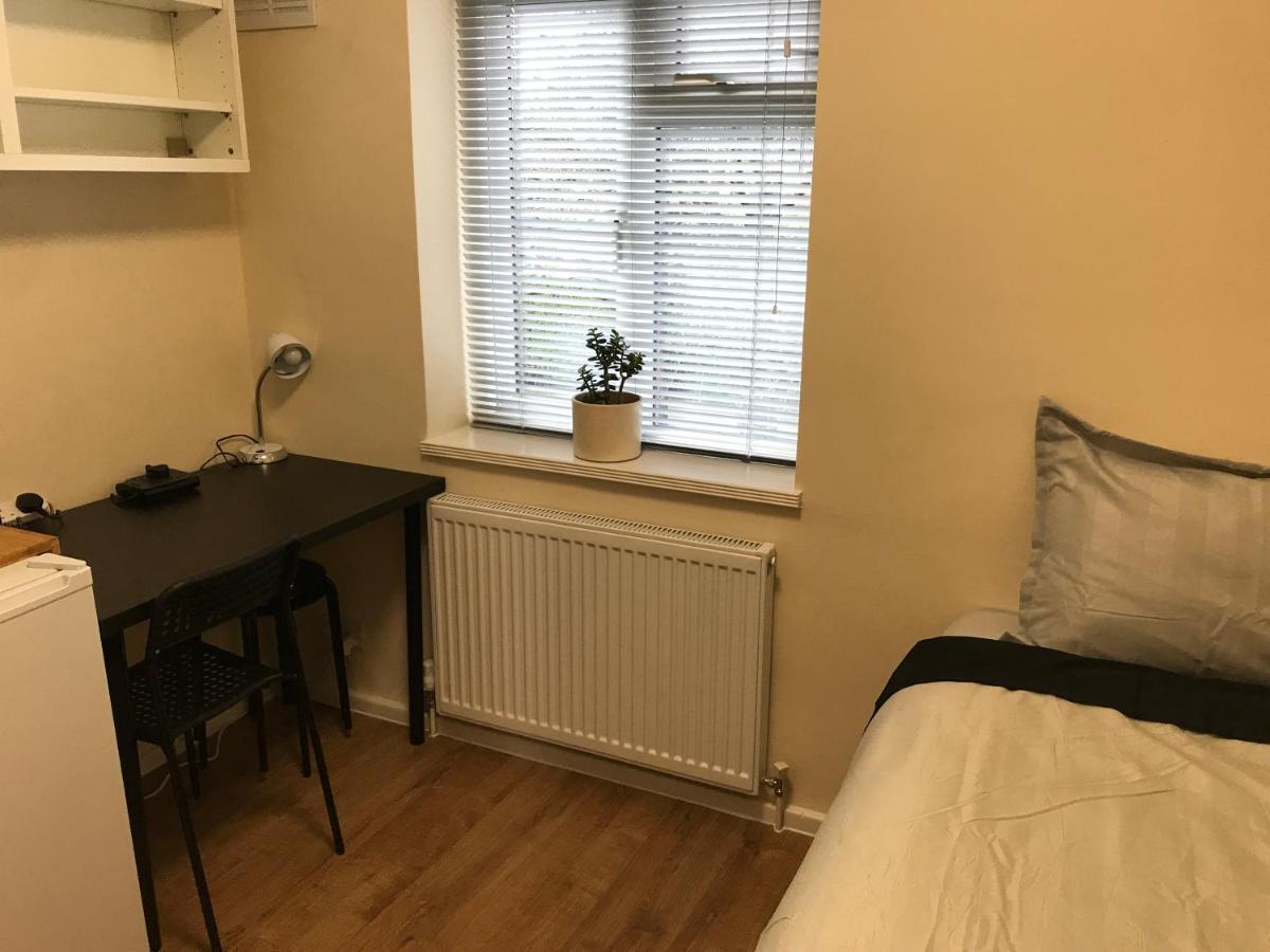 Kensal Guest house London
