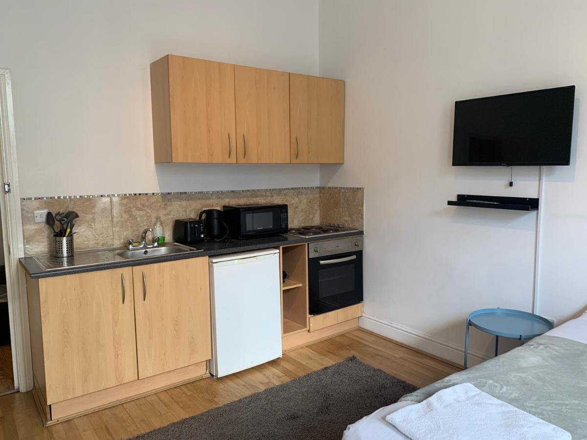 Aparthotel Holland Rd Service Studio London
