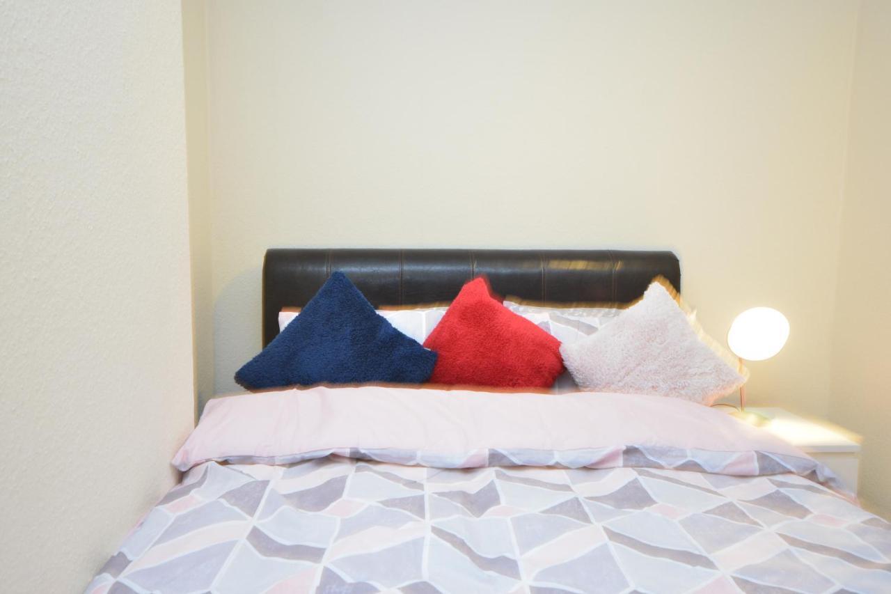 Beautiful Two Bedroom Near O2 Arena London