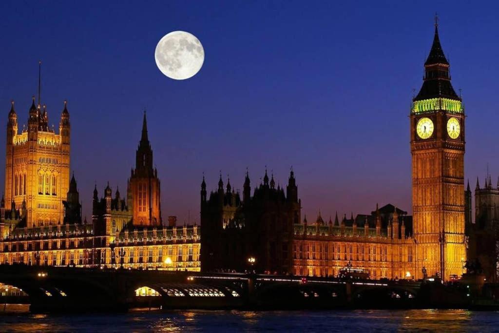 Apartamento Battersea Reach Luxury Riverside Londres