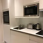 Elsham Apartments