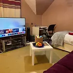 Home Away From Home, Entire 1-4 Bed Property