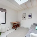Spacious studio flat in Forest Gate