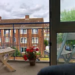 Burgess Park Homes - Near Central London