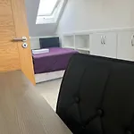 Deluxe Homestay Near Tottenham Hotspur Stadium
