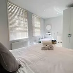 Charming 2-Bed Apt With 2 Bathtub Central London