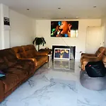 Diamond Accommodation