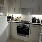 Artist Apartment In Islington, Shoreditch, Old St