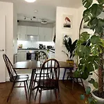Artist Apartment In Islington, Shoreditch, Old St