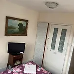 Oakley Hotel