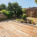 Elegant 2Bd House With Garden And Decked Patio