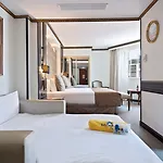Melia White House Hotel