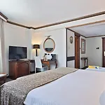Melia White House Hotel