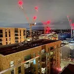 Morden Luxury 2Bedroom Apartment