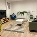 Morden Luxury 2Bedroom Apartment