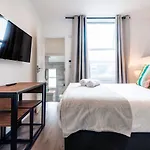Fulham Studio Apartments