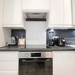 Newly Launched Two Bedroom Apartment By Den Accommodation Short Lets & Serviced Accommodation With Garden