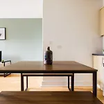 The Waterloo Apartment