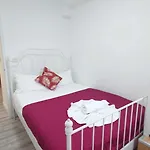 Kings Central Apartments In Kings Cross