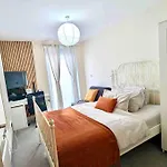 Canal Room