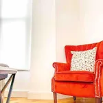London 2 Bed Apartment
