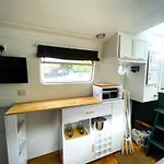 Executive Houseboat In Little Venice