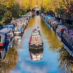 Executive Houseboat In Little Venice