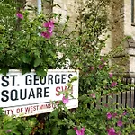 2 Bedroom Flat In Pimlico & Westminster