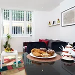 2 Bedroom Flat In Pimlico & Westminster