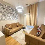 Comfortable One Bedroom London Eye