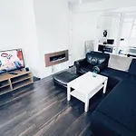 Studio - O2 & Excel Center
