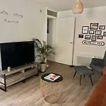 Gorgeous Flat 10 Min Walk To Stadium Free Parking