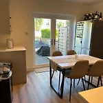 Earlsfield Near Wimbledon, Clapham, Waterloo