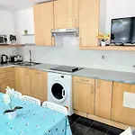 Fab 3-Bed 2-Bath Oxford Street, Regents Park, Fitzrovia W1
