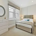 Top Floor Penthouse Green Park Mayfair 2 Super King Beds