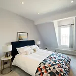 Top Floor Penthouse Green Park Mayfair 2 Super King Beds