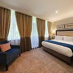 Wellington Hotel By Blue Orchid