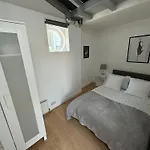 Top Floor Delightful Flat