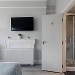 Apartments In The Heart Of High Street Kensington