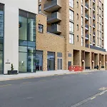Cosy And Spacious 1 Bedroom Flat Close To Heathrow