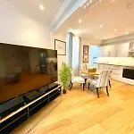 Chelsea Private 2 Beds Flat
